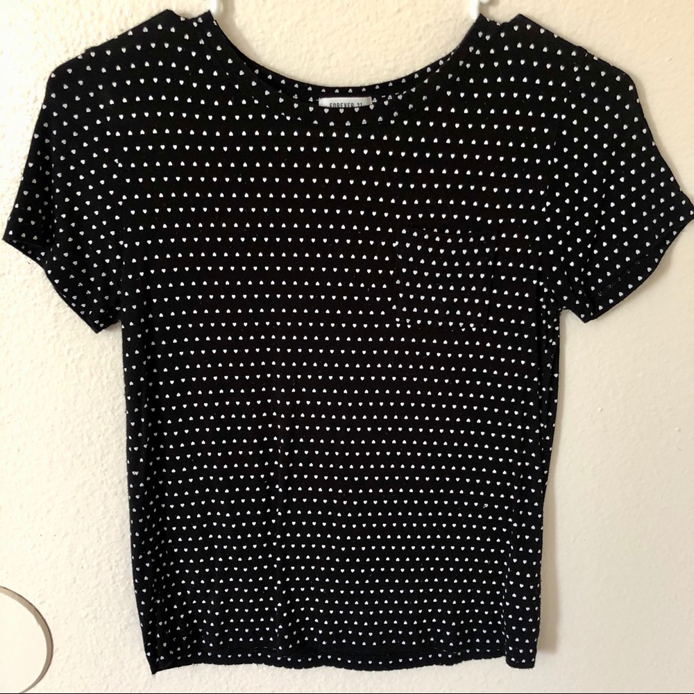 FOREVER 21 Girls Heart Print Tee Shirt